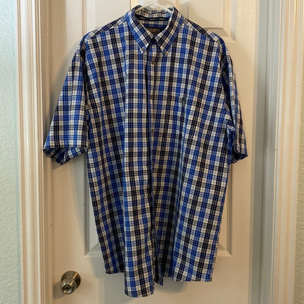 Mens XL Blue Plaid Button-Down Shirt